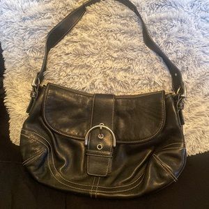 Coach leather shoulder handbag